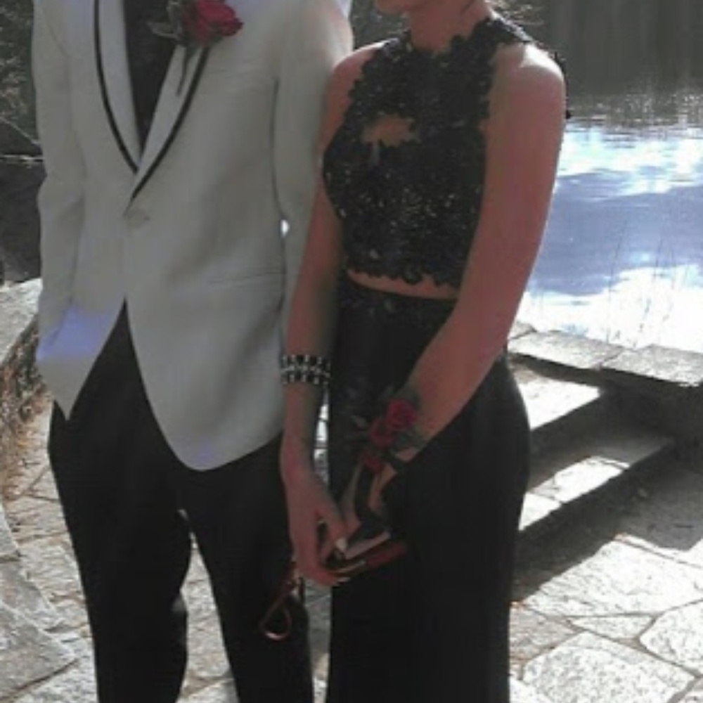 Prom Dress - Picture 4 of 5